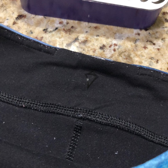 Girls Ivivva Legging - Picture 3 of 12